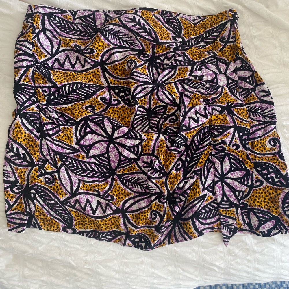 NWOT Zara mini skirt